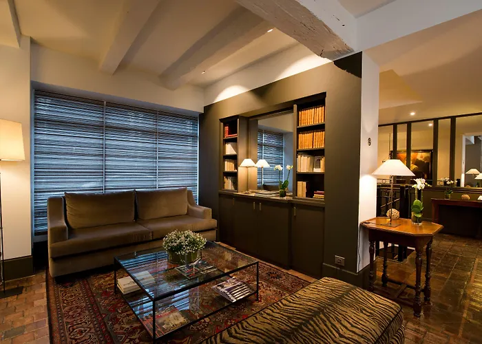 Hôtel Henri IV Rive Gauche Paris